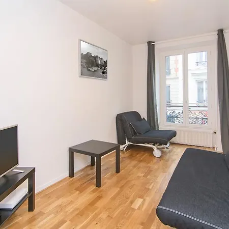 Lovely Clichy * Parigi